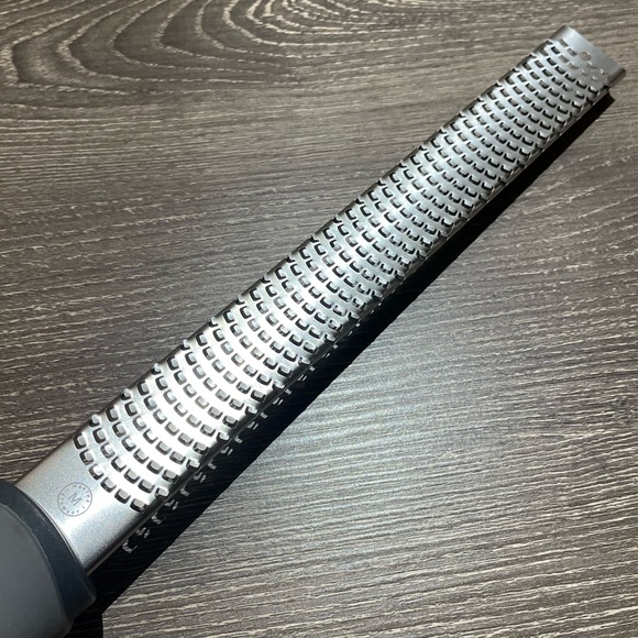 MARTHA STEWART ZESTER Plastic Guard Extra Fine Grates Easy Grip Dishwasher Safe - Picture 3 of 5